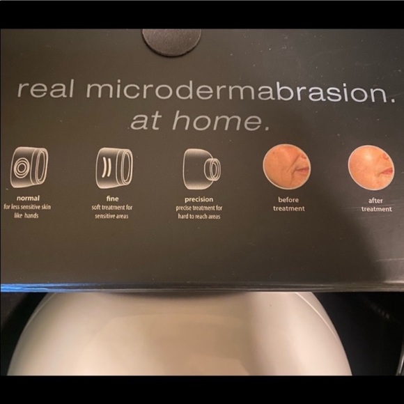 NEW NuBrilliance In-home Microdermabrasion machine. Sells on Amazon for $249! - Picture 9 of 13